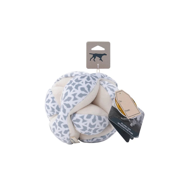 Tall Tails D Snowball 8" 2025